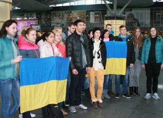 Українські легкоатлети звернулися до українського народу