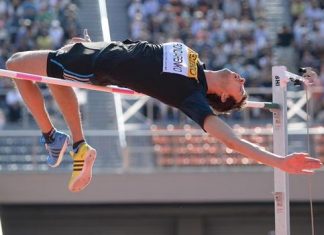 Богдан Бондаренко перемагає в Марокко