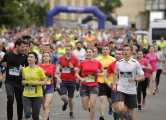 У Києві відбувся нічний забіг