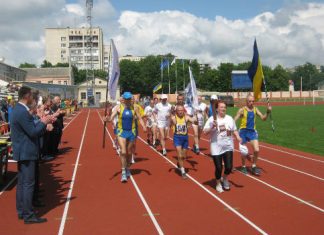 У Хмельницькому після реконструкції відкрили стадіон «Поділля»
