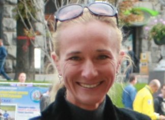 Вітаємо з днем народження Інесу Кравець!