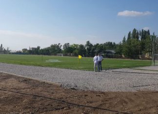 У жовтні в Лазурному відбудеться відкриття легкоатлетичного стадіону