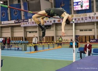 Андрій Проценко відкрив сезон перемогою в Удіне