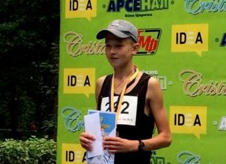 Юний легкоатлет Олексій Лесняк потребує допомоги