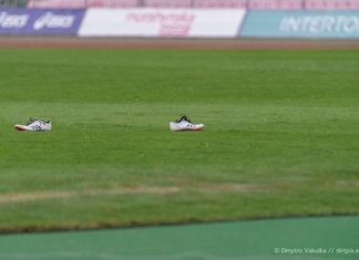 Поправки до правил щодо використання на змаганнях взуття, яке у розробці