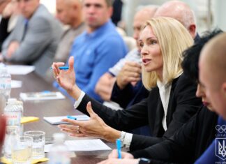 Під час зустрічі федерацій, НОК та Мінмолодьспорту Ольга Саладуха наголосила на важливості спортивних санкцій проти агресора