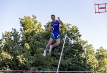 Перемога Одександра Онуфрієва і 80 метрів від Артура Фельфнера