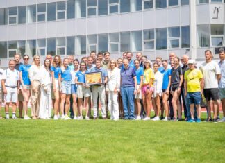 Себастьян Коу відзначений високою державною нагородою